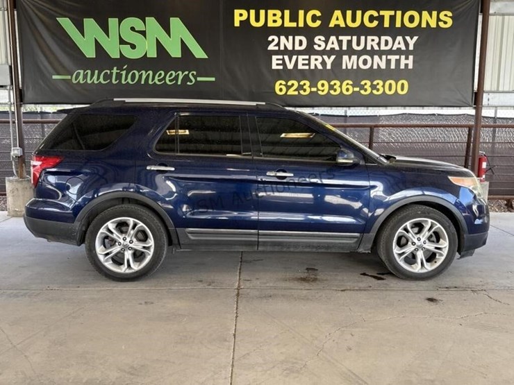 2011-ford-explorer-limited-image-1