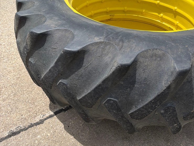 john-deere-4430-image-7