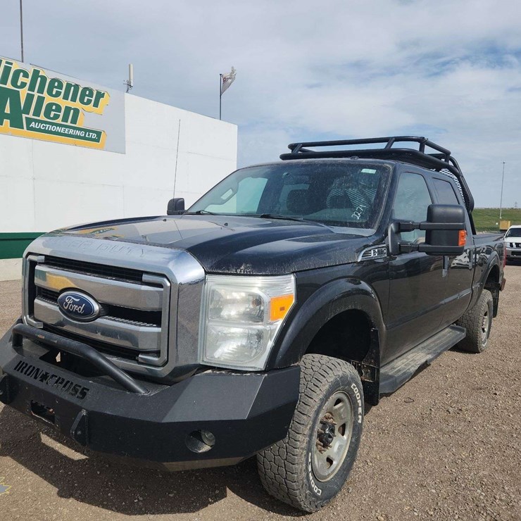 2011 FORD F350