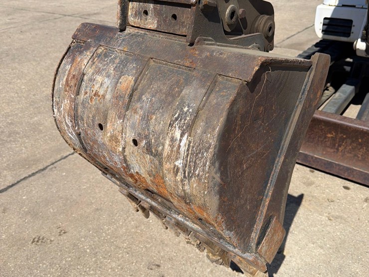 2001-bobcat-331e-image-10