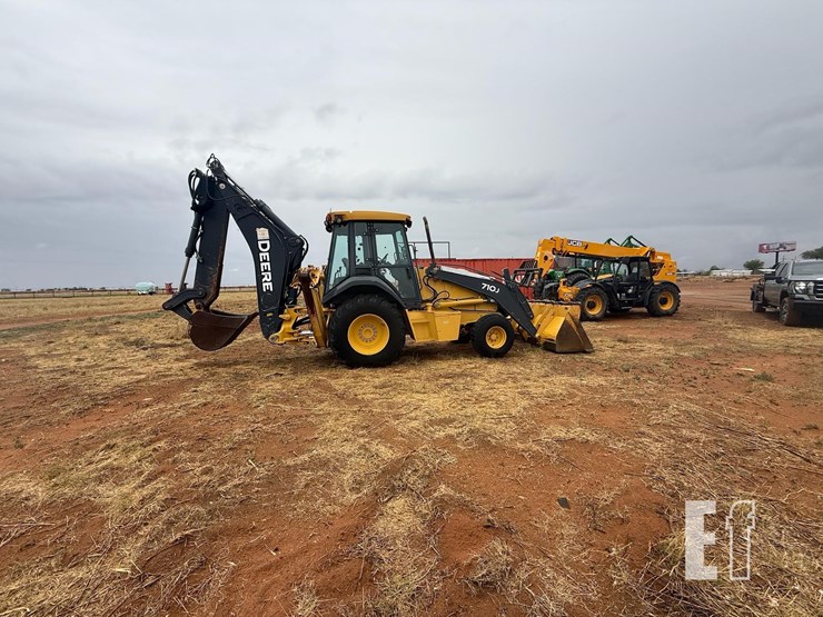 deere-710j-image-4