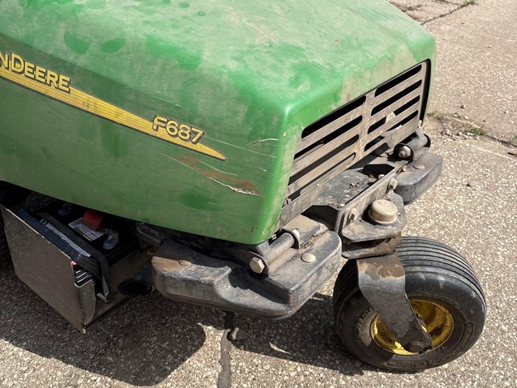 john-deere-f687-image-4