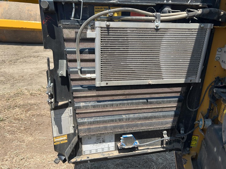 2019-caterpillar-289d-image-11