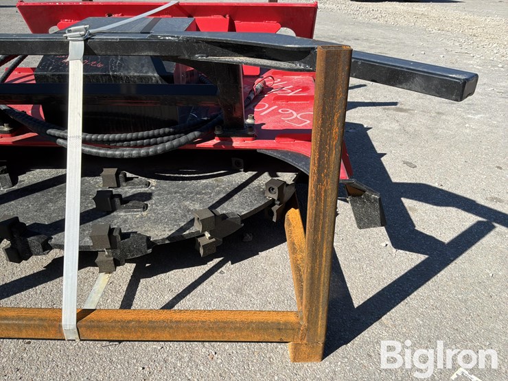 2026-massey-ferguson-730-image-14