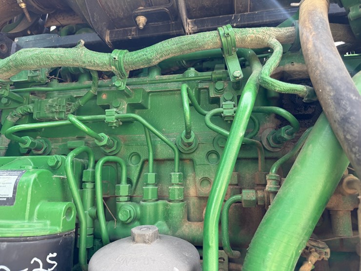 2016-john-deere-r4038-image-86