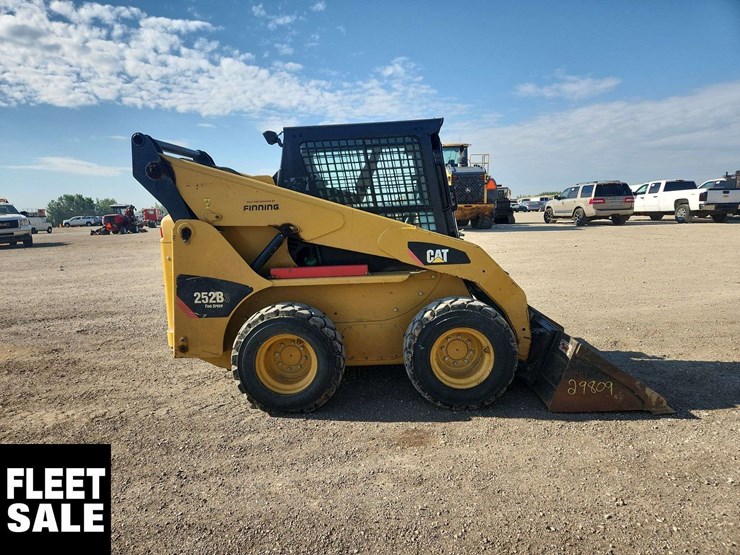 caterpillar-252b-image-17
