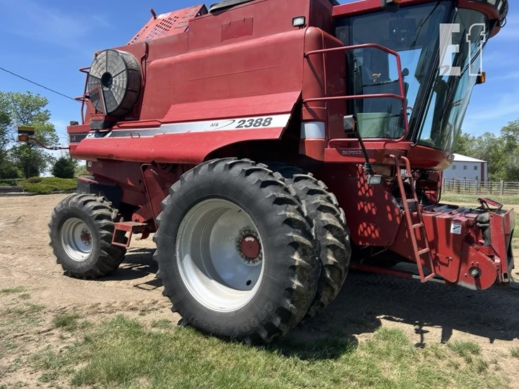 2003-case-ih-2388-image-12