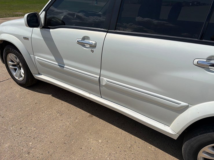 2004-suzuki-xl7-image-8