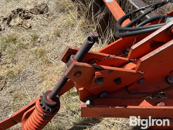 allis-chalmers-2300d-disk-harrow-image-11