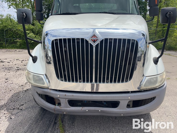 2016-international-transtar-8600-image-17