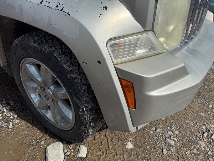 2008-jeep-liberty-image-31