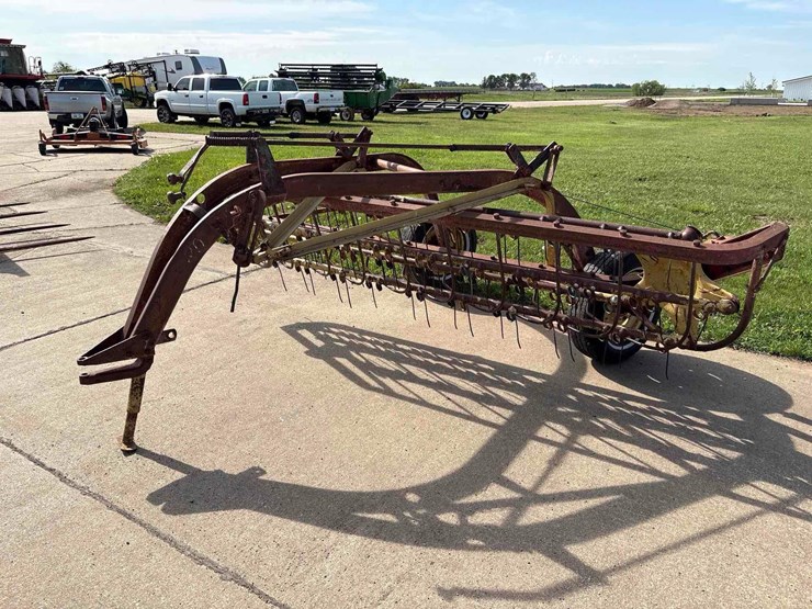 new-holland-55-image-1