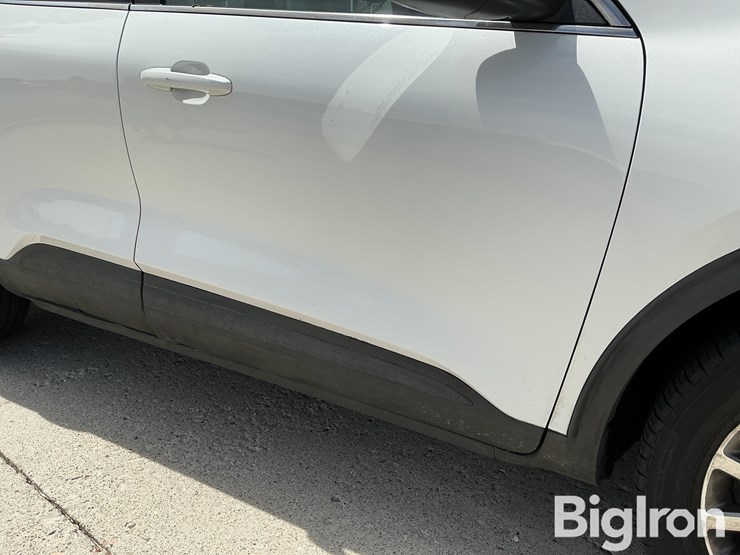 2020-ford-escape-image-18