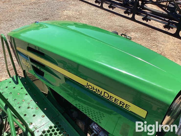 2011-john-deere-4830-image-18