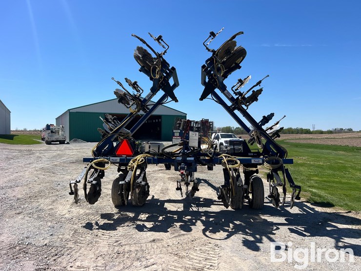 blu-jet-landrunner-image-6