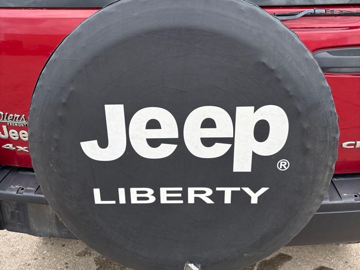 2005-jeep-liberty-sport-image-21