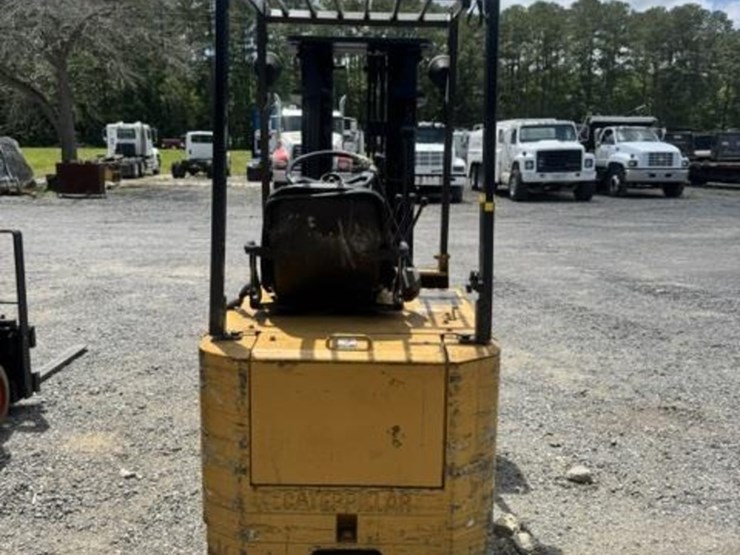caterpillar-ec15-image-8