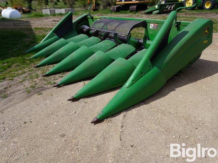 john-deere-693-image-1