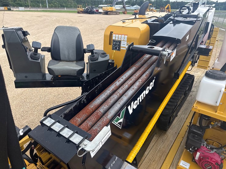 #35562-•-2023-vermeer-d20x22-series-iii-horizontal-directional-drill-image-11