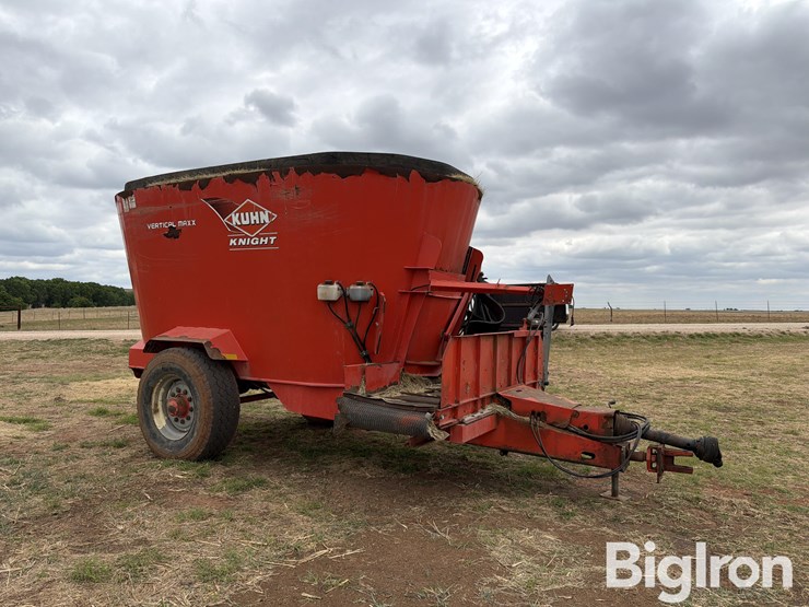 kuhn-5144-feed-mixer-image-3