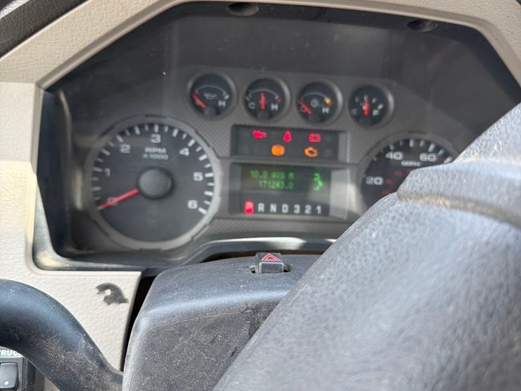 2008-ford-f250-image-40