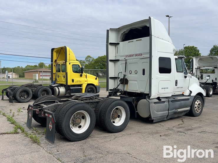 2016-international-prostar-image-5
