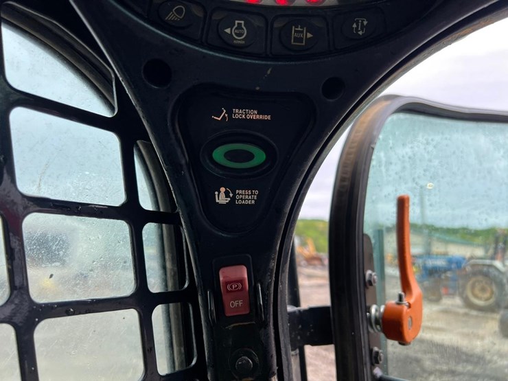 2018-bobcat-t770-image-23
