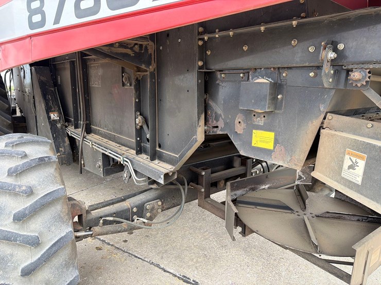 2001-massey-ferguson-8780xp-image-8