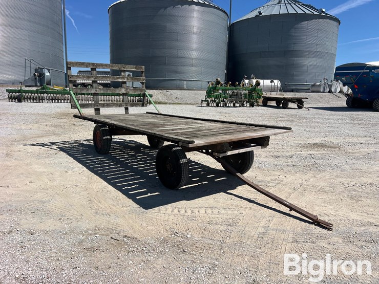 7x16-hay-wagon-image-3