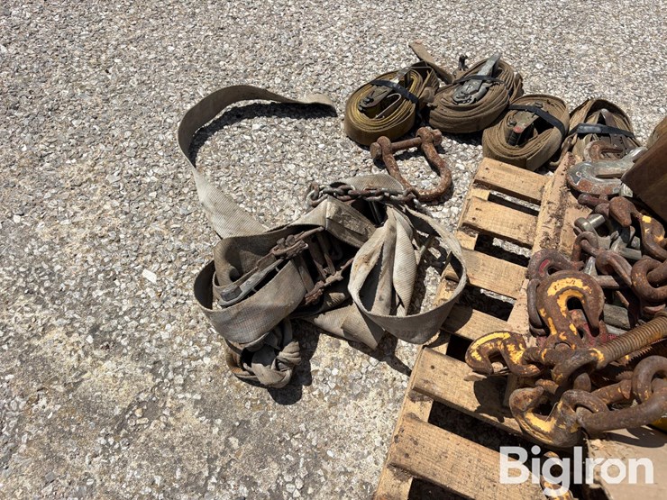 pallet-of-straps-&-binders-image-15
