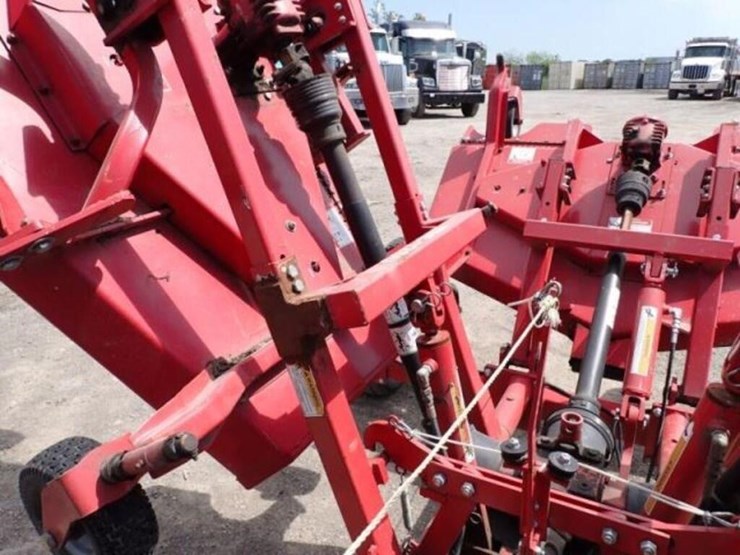 2016-kubota-m6-141-image-64