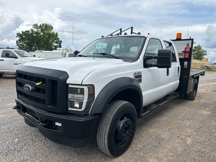 2010-ford-f450-image-4