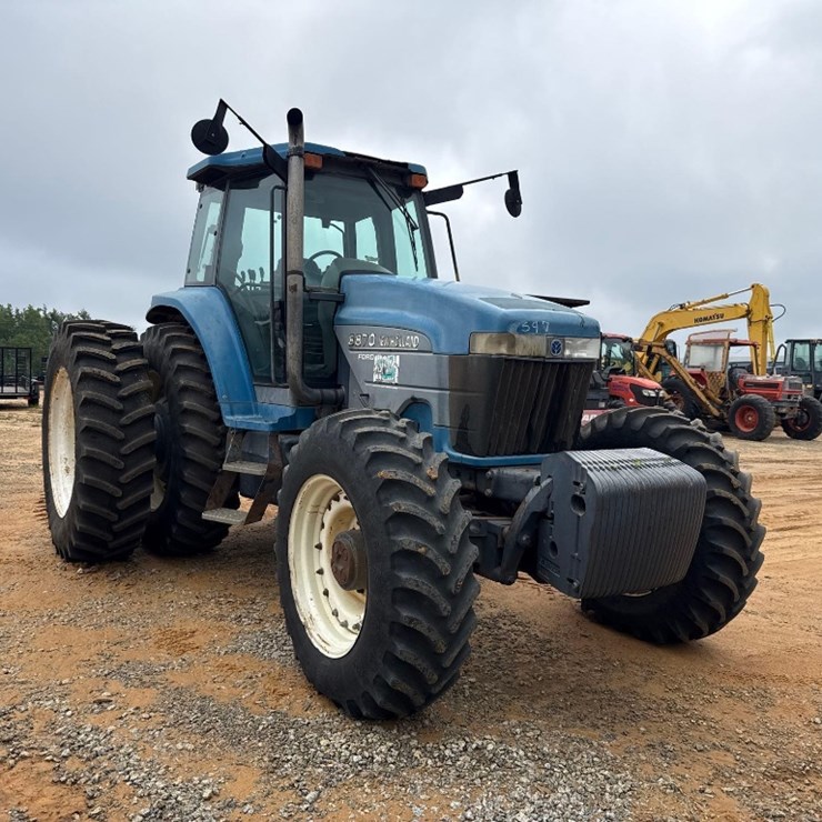 NEW HOLLAND 8870