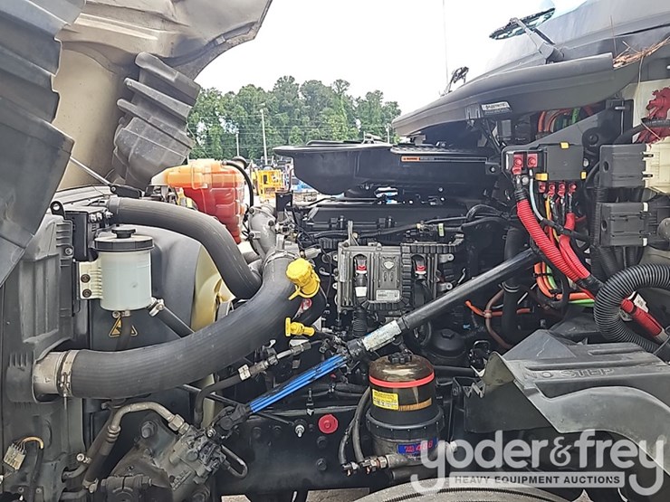 2019-international-lt-image-21