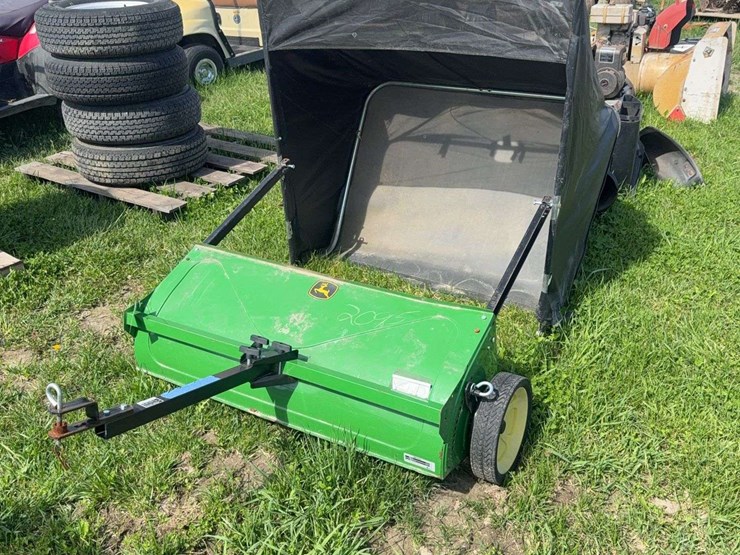john-deere-44-image-1