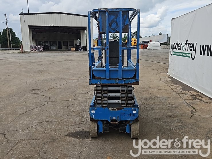 2015-genie-gs1930-image-8