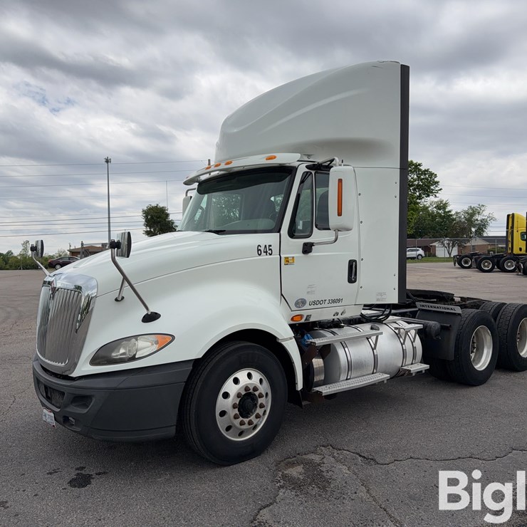 2015 INTERNATIONAL PROSTAR