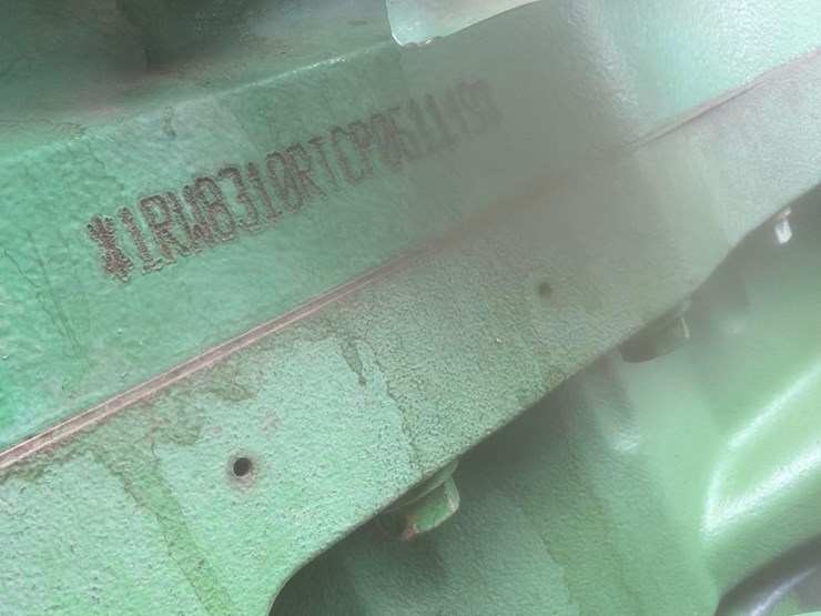 2012-john-deere-8310r-image-66