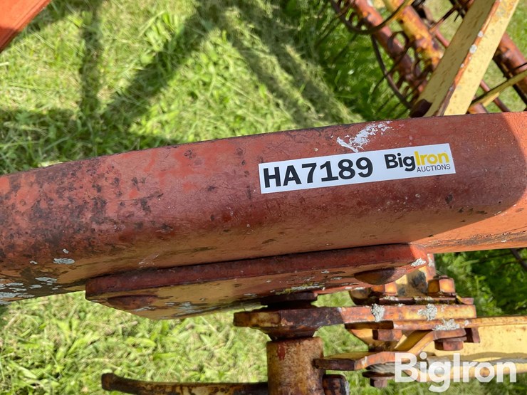 new-holland-258-image-17