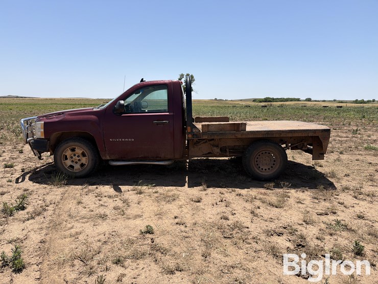 2013-chevrolet-1500-image-8
