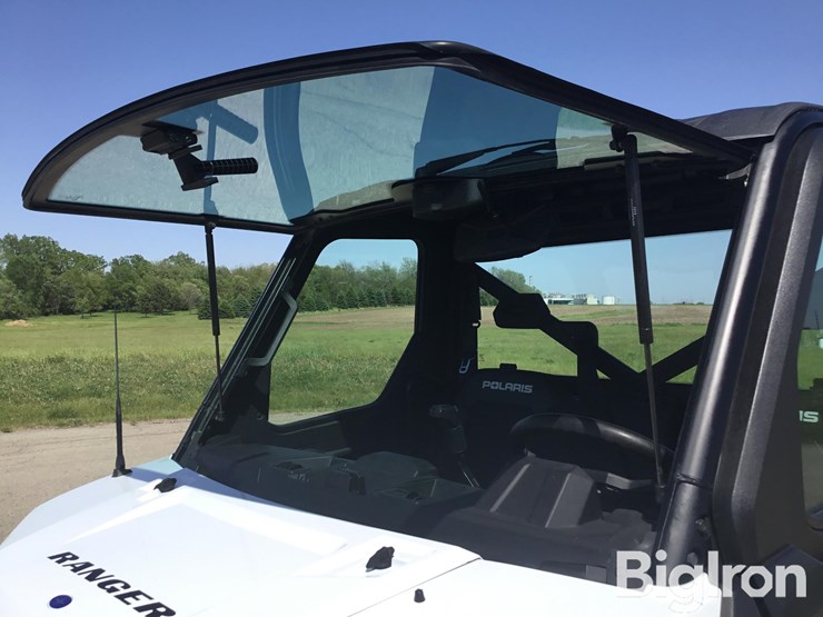 2023-polaris-ranger-1000-image-9