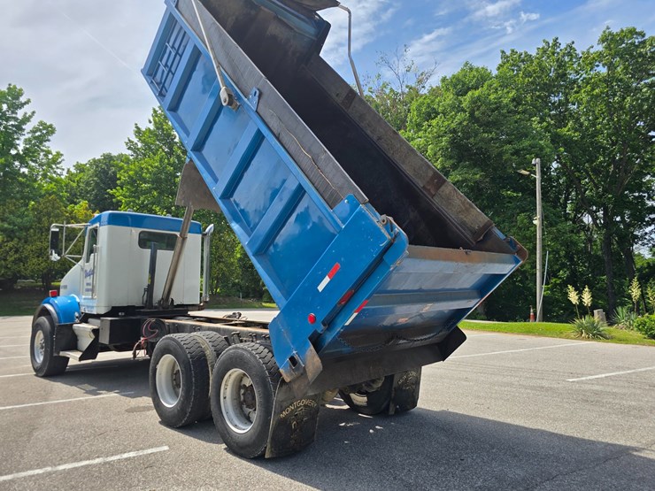 2003-kenworth-t800-image-41