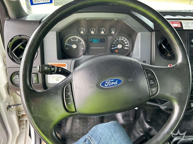 2015-ford-f750-image-13