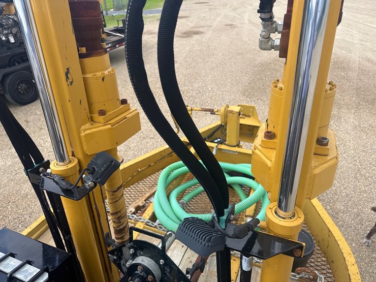#35562-•-2023-vermeer-d20x22-series-iii-horizontal-directional-drill-image-17