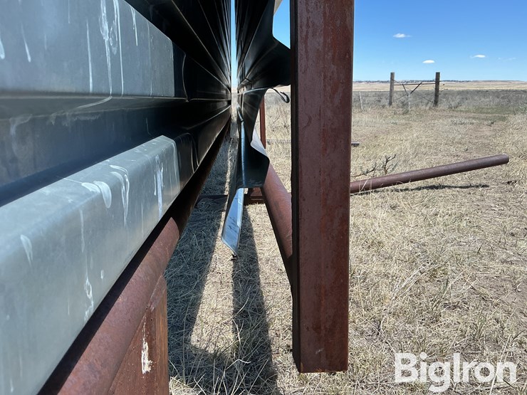 portable-free-standing-wind-break-panels-image-11