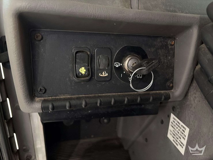 2014-kenworth-t370-image-11