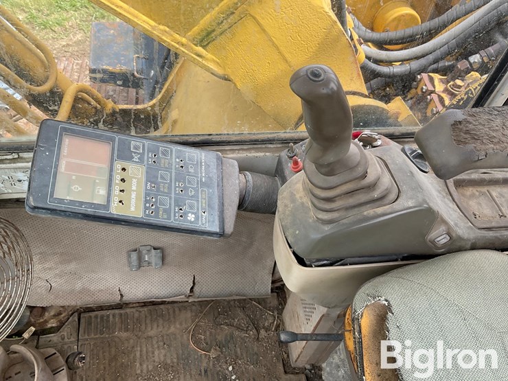 komatsu-pc150-image-18