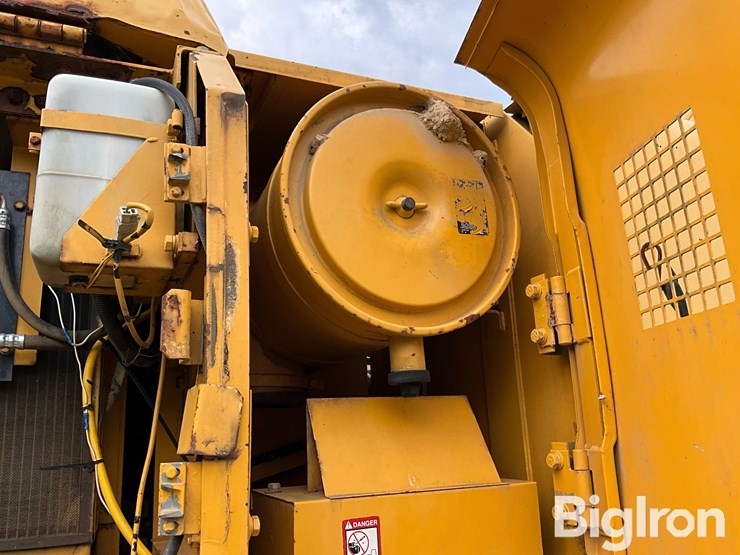 1999-deere-450-lc-image-18