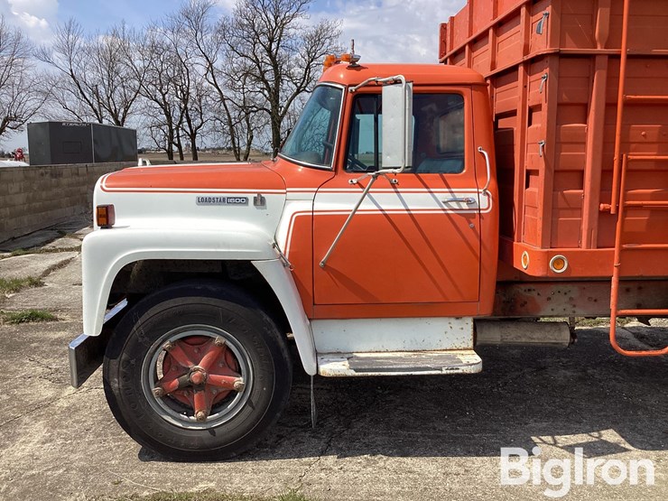 1976-international-loadstar-image-10
