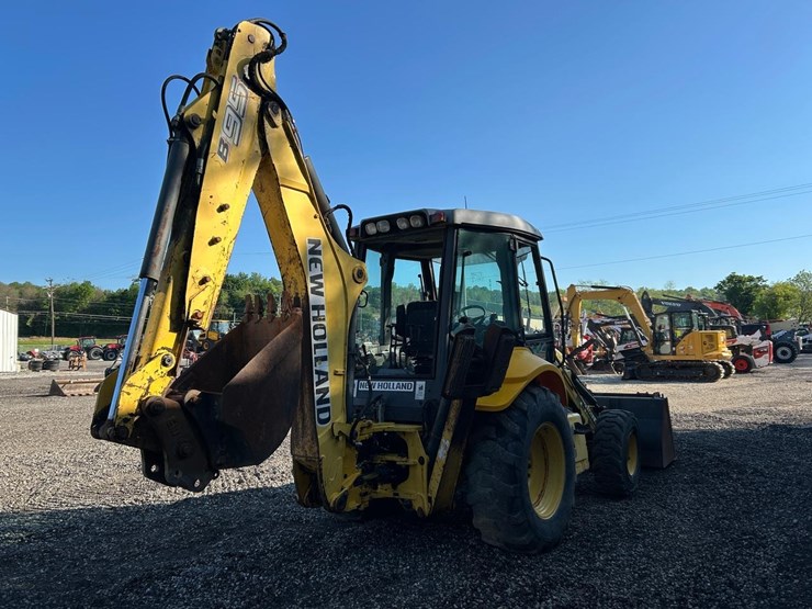 new-holland-lb95b-image-4